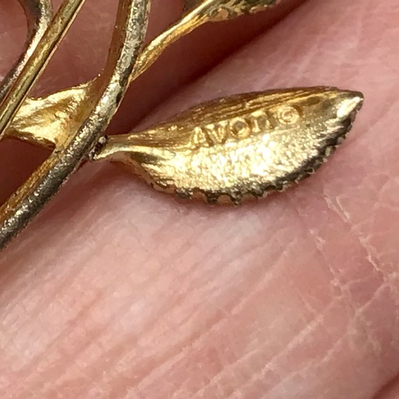 🌺RARE Vintage Gold & Genuine Diamond Brooch - Picture 13 of 16